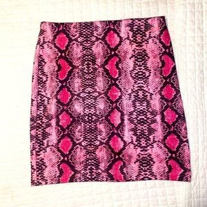 Pink snakeskin print skirt
